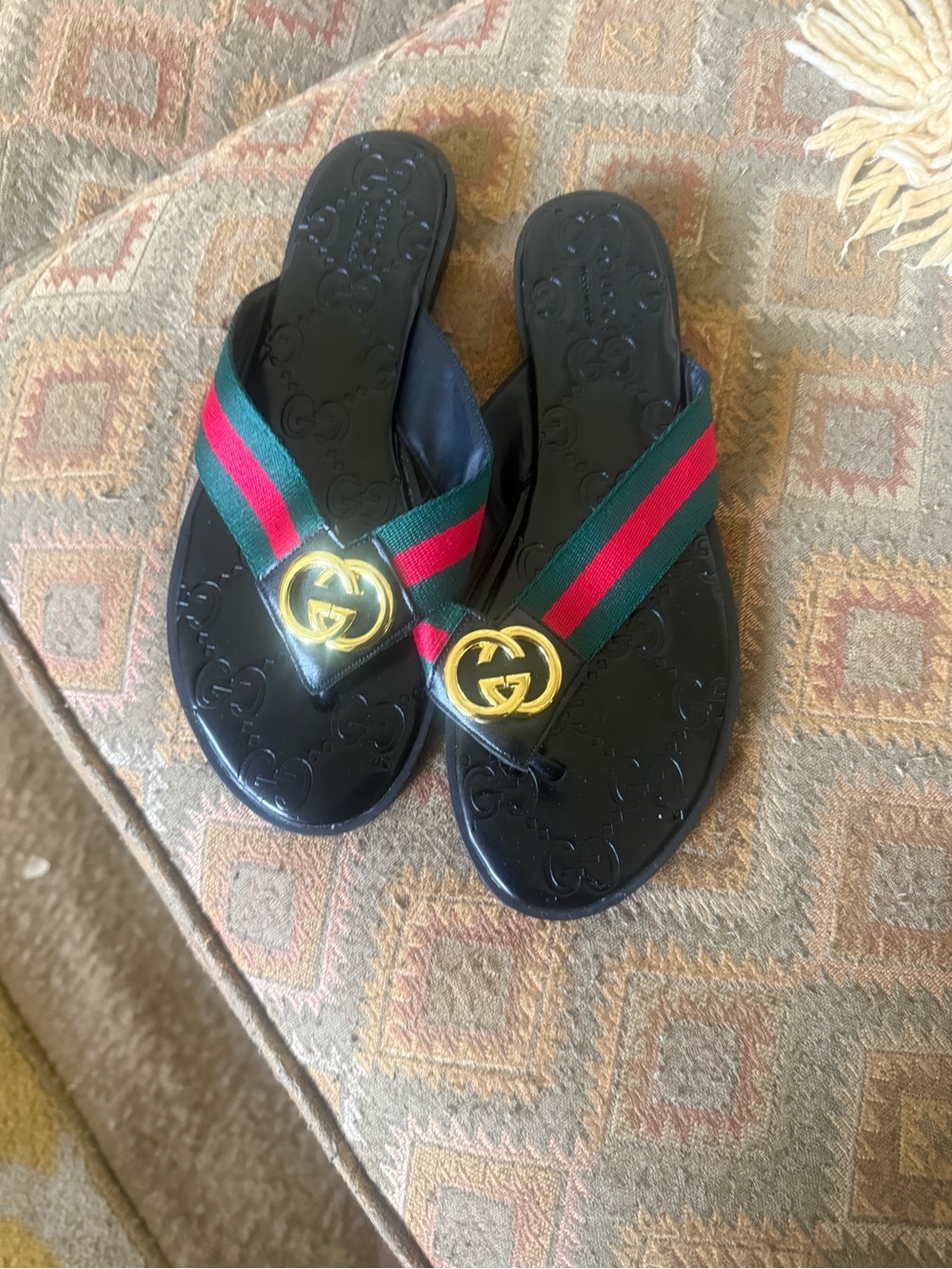 Gucci Black Leather Flip Flops with Green-Red Web and Gold GG